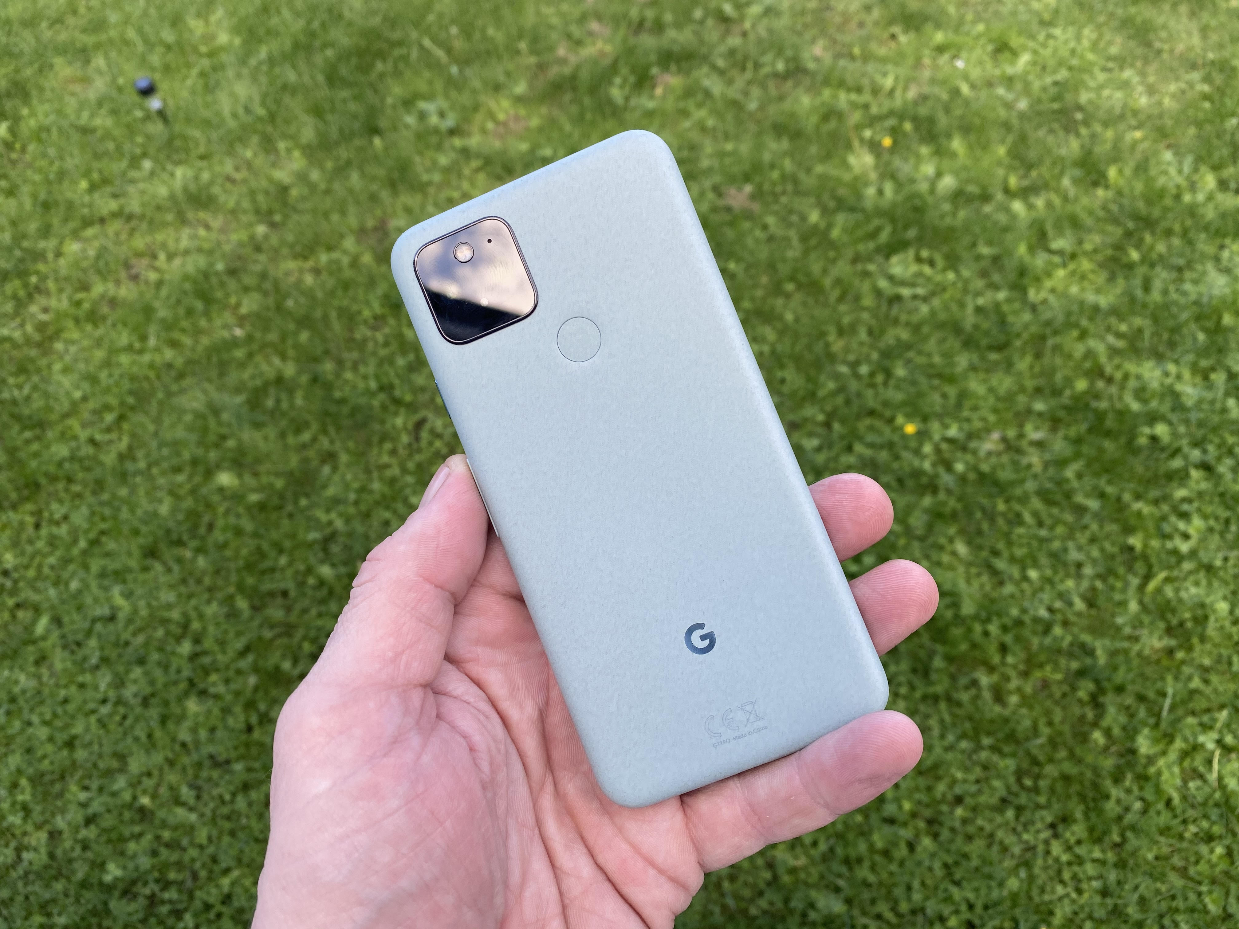 Unboxing, walkthrough first impressions – The Google Pixel 5 5G in